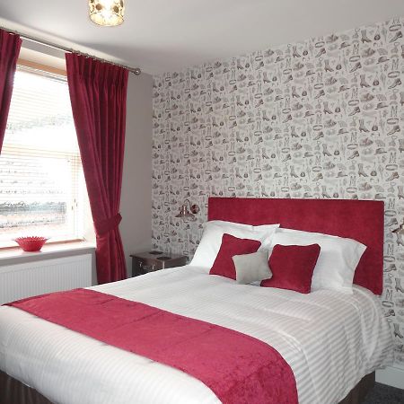 Hotel The Snooty Fox Warminster Exterior foto